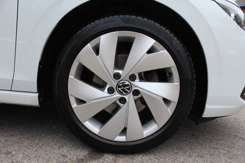 2021 VOLKSWAGEN GOLF 2021 VOLKSWAGEN GOLF