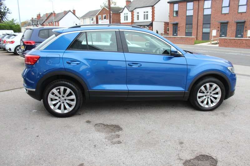 2018 VOLKSWAGEN T-ROC 2018 VOLKSWAGEN T-ROC