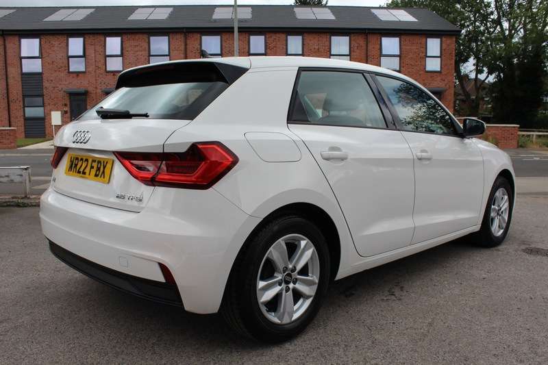 2022 AUDI A1 2022 AUDI A1