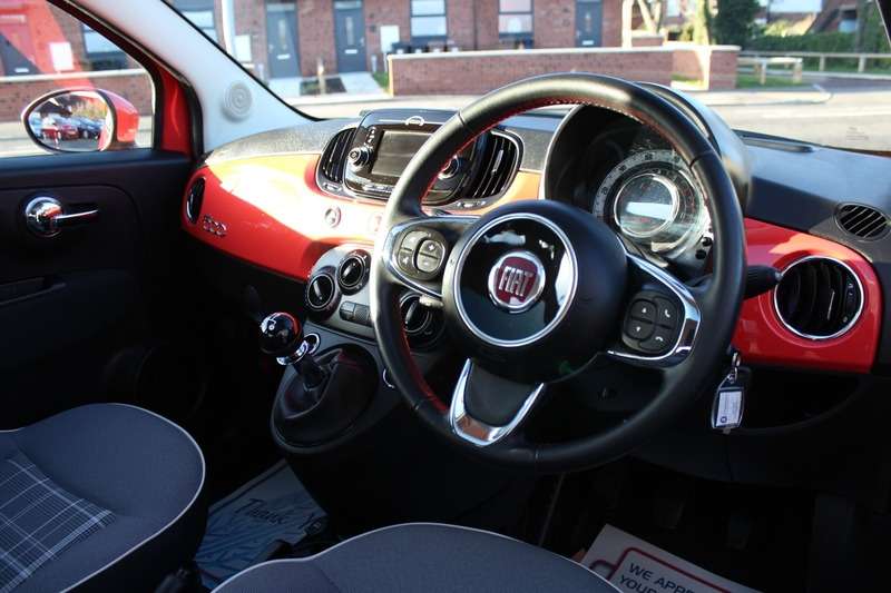 2018 FIAT 500 2018 FIAT 500