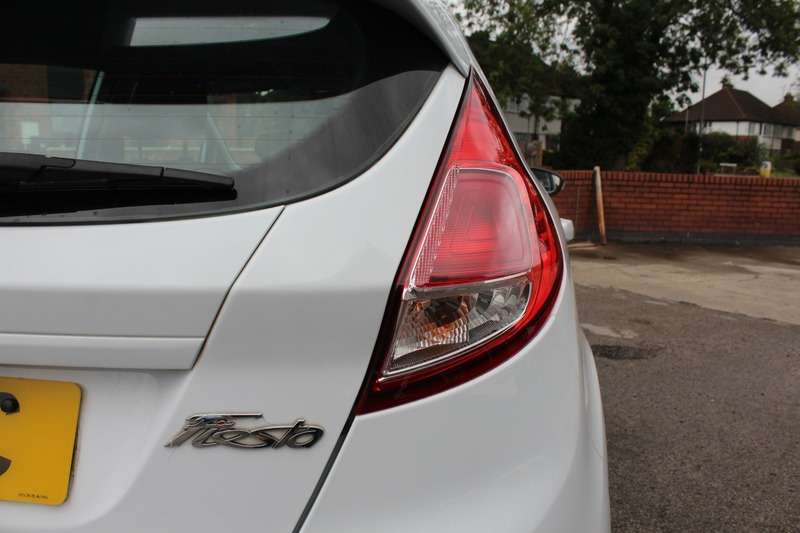 2015 FORD FIESTA 2015 FORD FIESTA