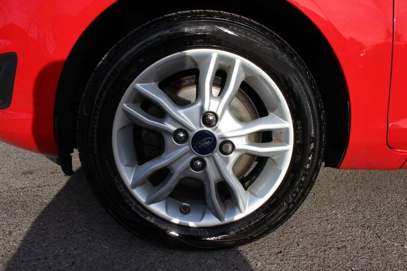 2015 FORD FIESTA 2015 FORD FIESTA