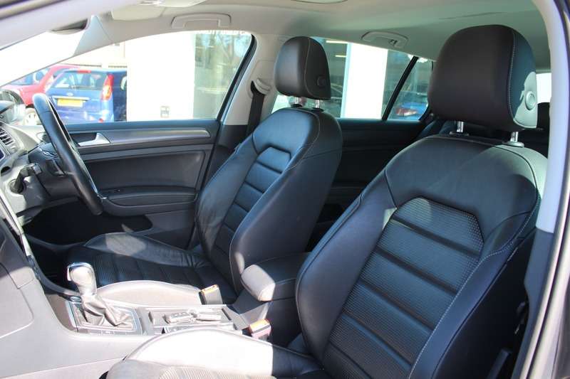 2019 VOLKSWAGEN GOLF 2019 VOLKSWAGEN GOLF