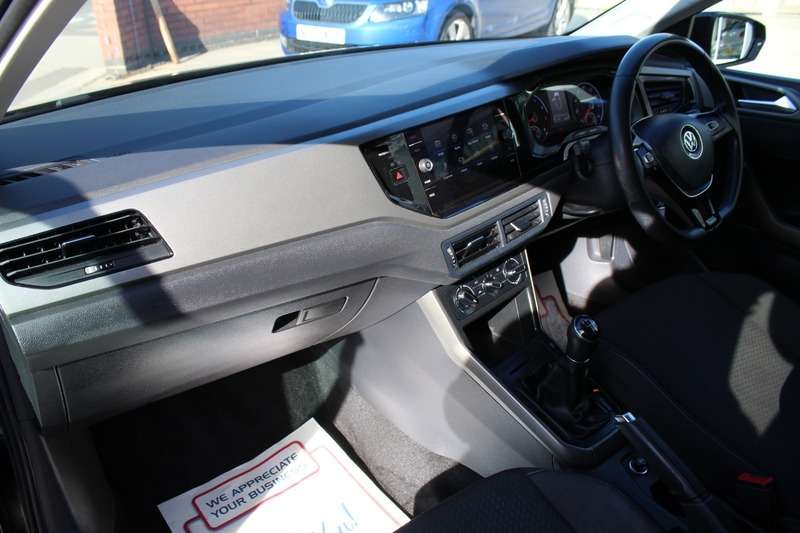 2020 VOLKSWAGEN POLO 2020 VOLKSWAGEN POLO