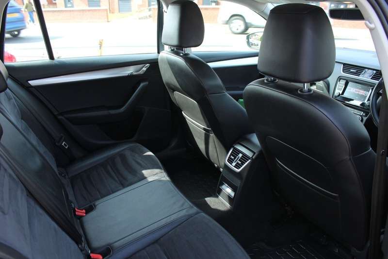 2017 SKODA OCTAVIA 2017 SKODA OCTAVIA