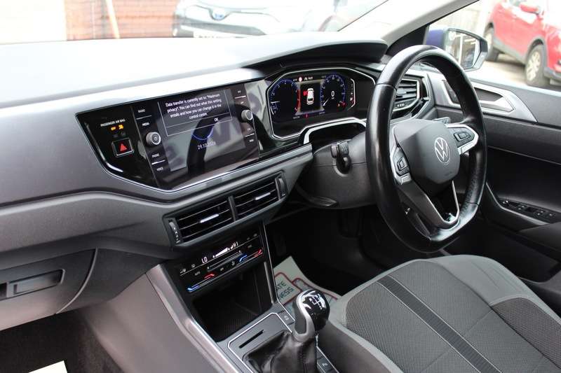 2022 VOLKSWAGEN POLO 2022 VOLKSWAGEN POLO