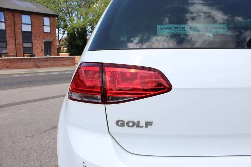 2016 VOLKSWAGEN GOLF 2016 VOLKSWAGEN GOLF