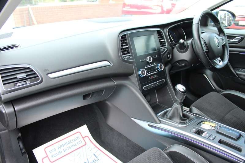 2017 RENAULT MEGANE 2017 RENAULT MEGANE
