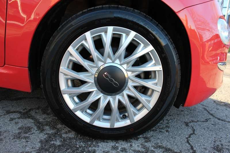 2018 FIAT 500 2018 FIAT 500