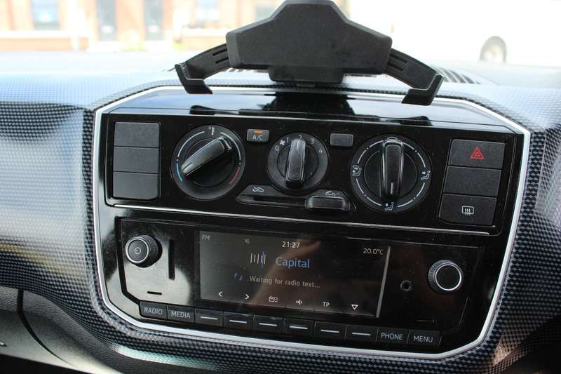 2017 VOLKSWAGEN UP 2017 VOLKSWAGEN UP