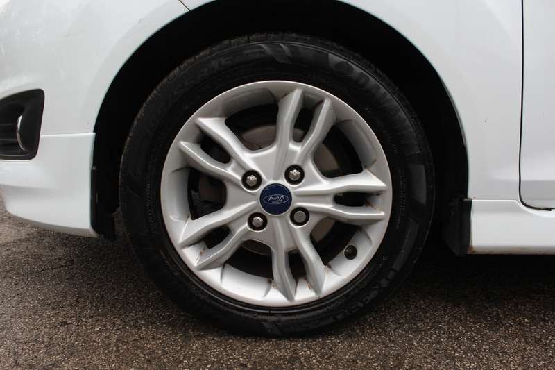 2015 FORD FIESTA 2015 FORD FIESTA