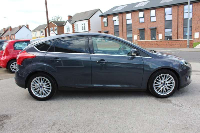 A 2012 FORD FOCUS ZETEC TDCI A 2012 FORD FOCUS ZETEC TDCI