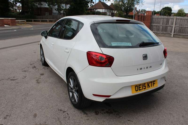 A 2015 SEAT IBIZA 1.2 TSI I-TECH A 2015 SEAT IBIZA 1.2 TSI I-TECH