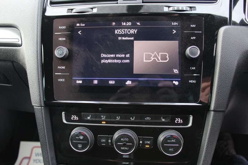 2018 VOLKSWAGEN GOLF 2018 VOLKSWAGEN GOLF