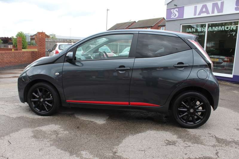 2018 TOYOTA AYGO 2018 TOYOTA AYGO