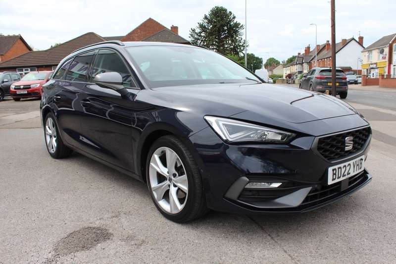 A 2022 SEAT LEON 1.5 TSI EVO FR ESTATE A 2022 SEAT LEON 1.5 TSI EVO FR ESTATE