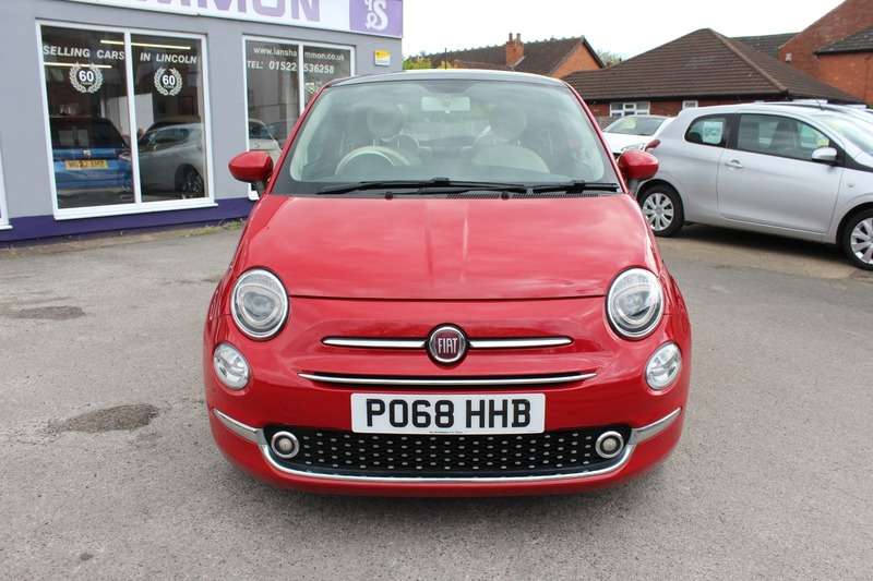 A 2018 FIAT 500 LOUNGE A 2018 FIAT 500 LOUNGE