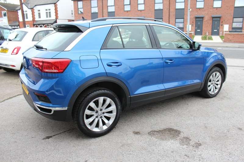 2018 VOLKSWAGEN T-ROC 2018 VOLKSWAGEN T-ROC