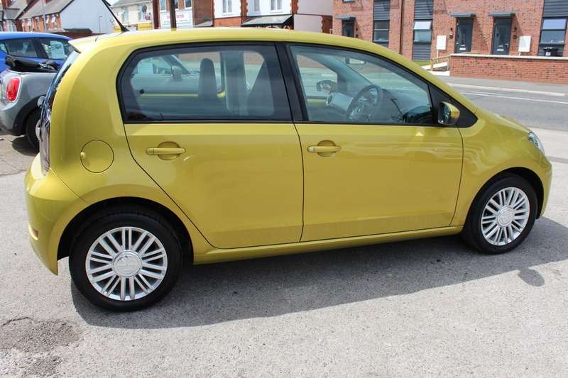 2017 VOLKSWAGEN UP 2017 VOLKSWAGEN UP