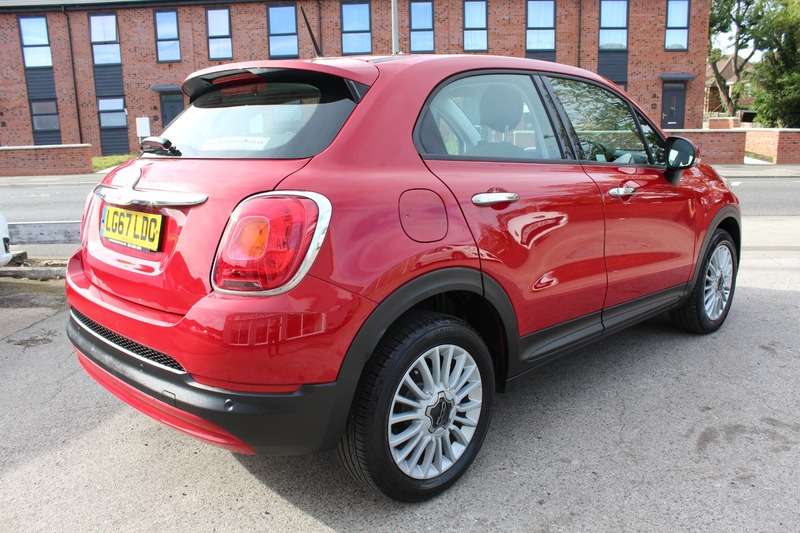 2017 FIAT 500X 2017 FIAT 500X