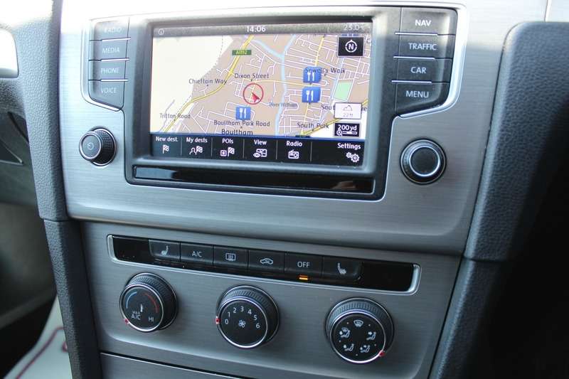 2017 VOLKSWAGEN GOLF 2017 VOLKSWAGEN GOLF