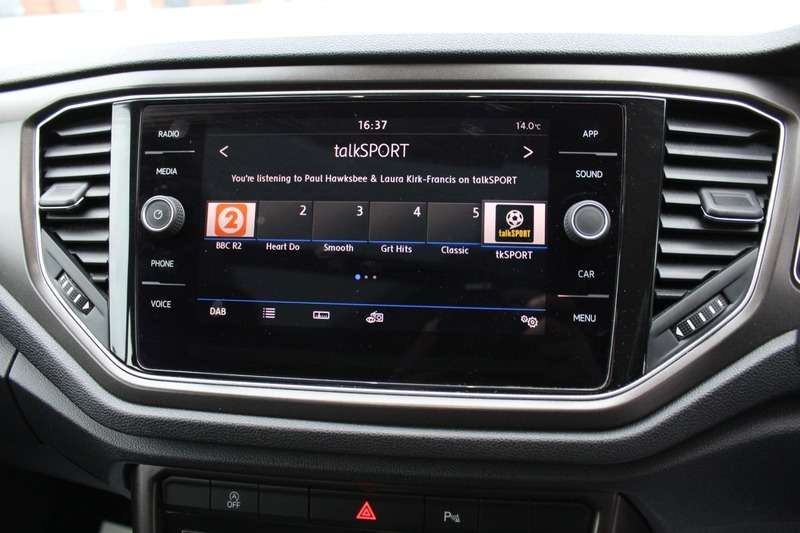 2018 VOLKSWAGEN T-ROC 2018 VOLKSWAGEN T-ROC