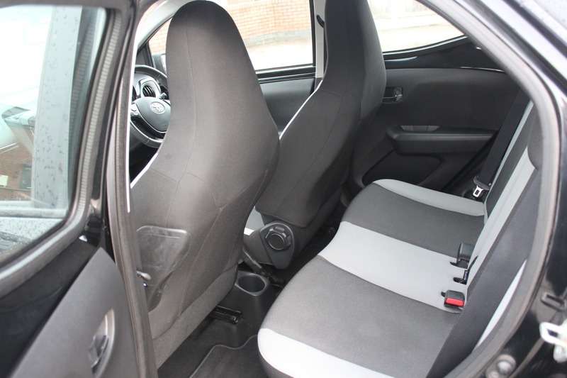 2014 TOYOTA AYGO 2014 TOYOTA AYGO