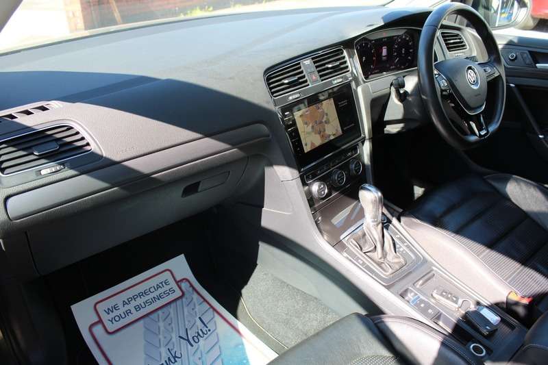 2019 VOLKSWAGEN GOLF 2019 VOLKSWAGEN GOLF