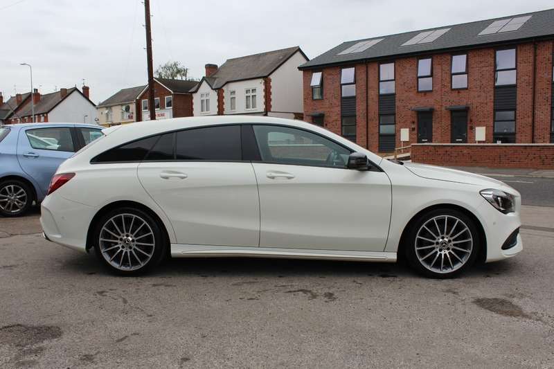 A 2018 MERCEDES-BENZ CLA CLA 220 D AMG LINE A 2018 MERCEDES-BENZ CLA CLA 220 D AMG LINE