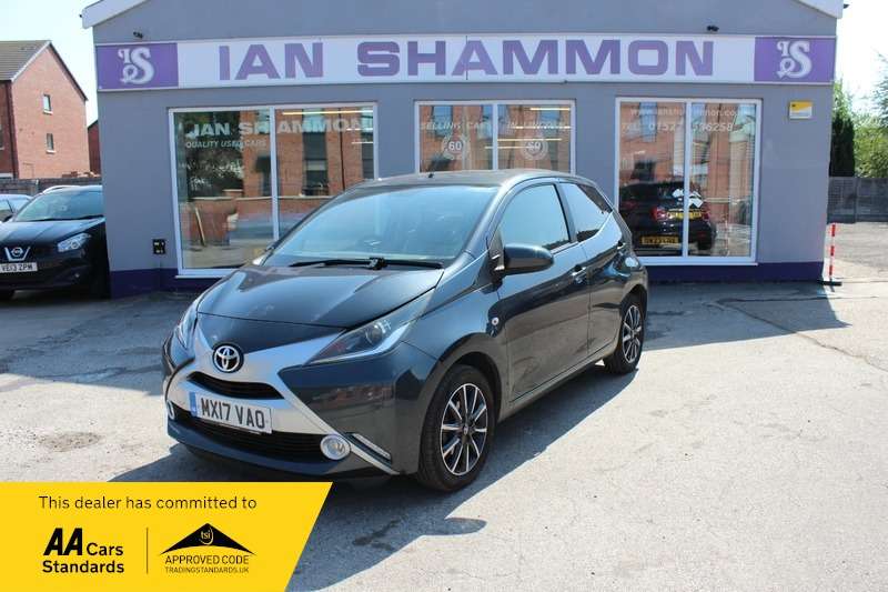 A 2017 TOYOTA AYGO 1.0 VVT-I X-STYLE X-SHIFT A 2017 TOYOTA AYGO 1.0 VVT-I X-STYLE X-SHIFT