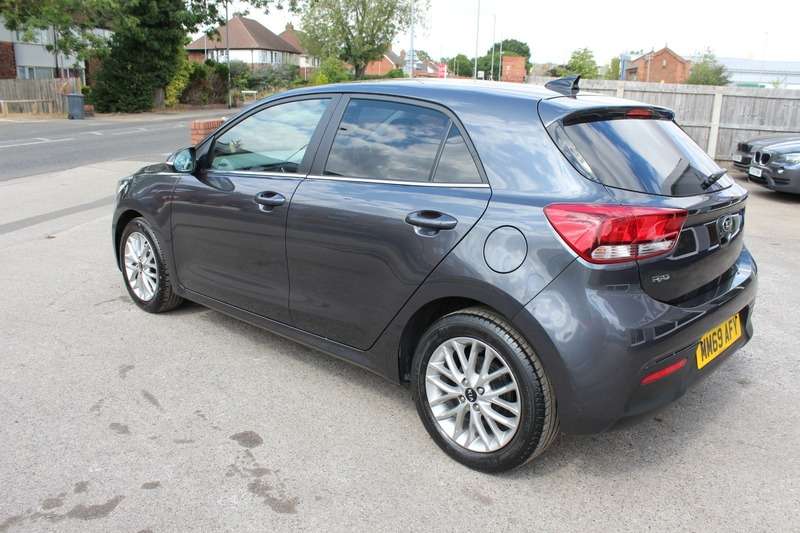 A 2020 KIA RIO 3 ISG A 2020 KIA RIO 3 ISG