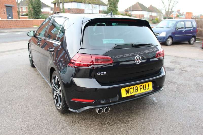 2018 VOLKSWAGEN GOLF 2018 VOLKSWAGEN GOLF