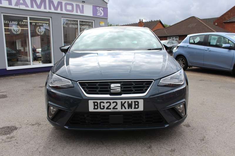 A 2022 SEAT IBIZA 1.0 TSI FR SPORT A 2022 SEAT IBIZA 1.0 TSI FR SPORT