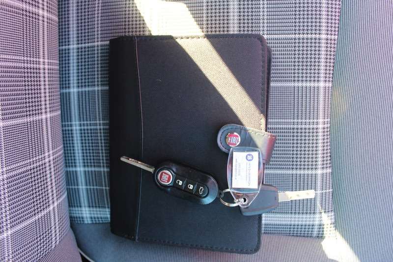 2018 FIAT 500 2018 FIAT 500