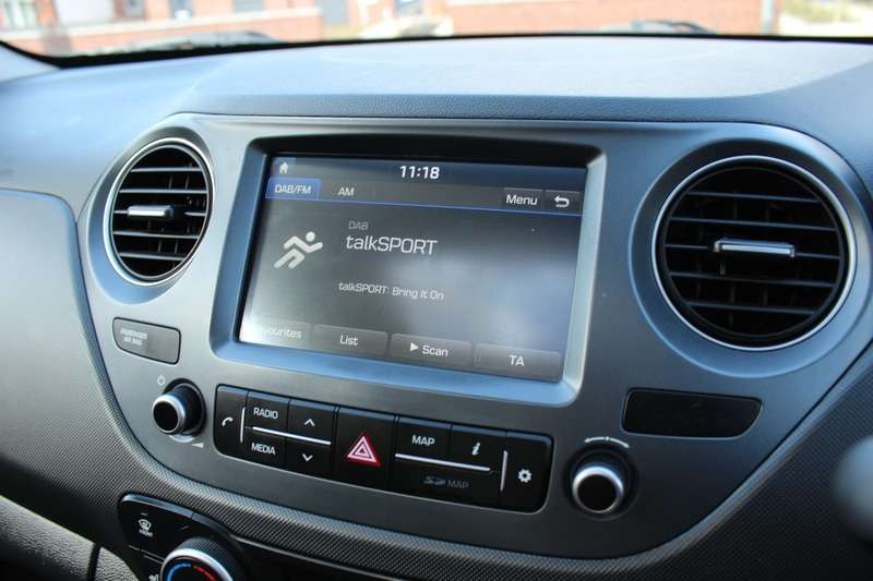 2017 HYUNDAI I10 2017 HYUNDAI I10