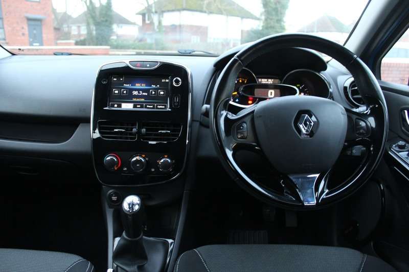 2013 RENAULT CLIO 2013 RENAULT CLIO