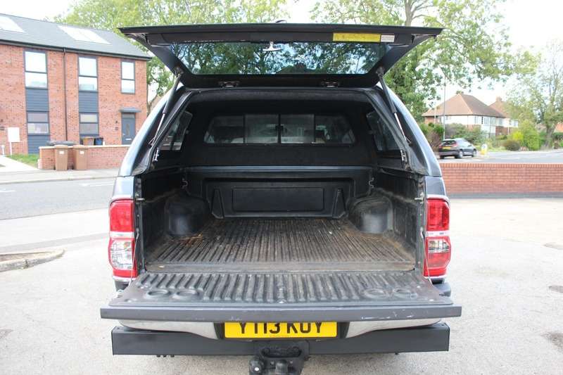 2013 TOYOTA HILUX 2013 TOYOTA HILUX