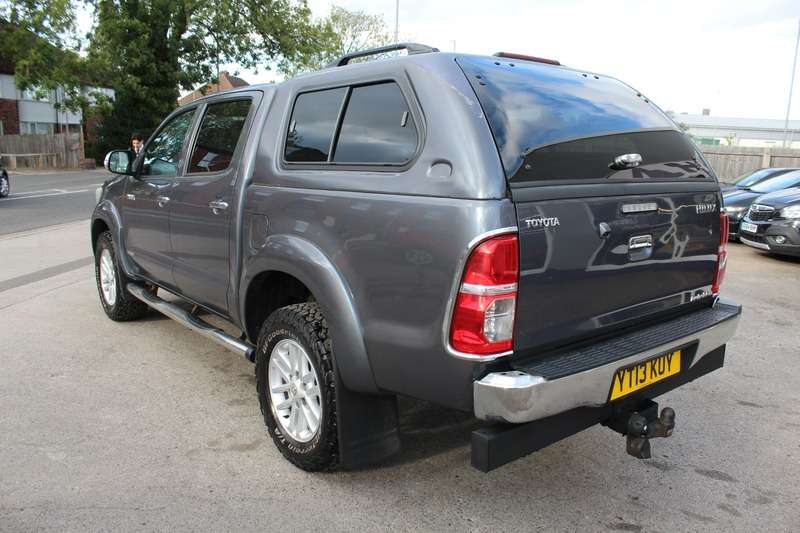 2013 TOYOTA HILUX 2013 TOYOTA HILUX