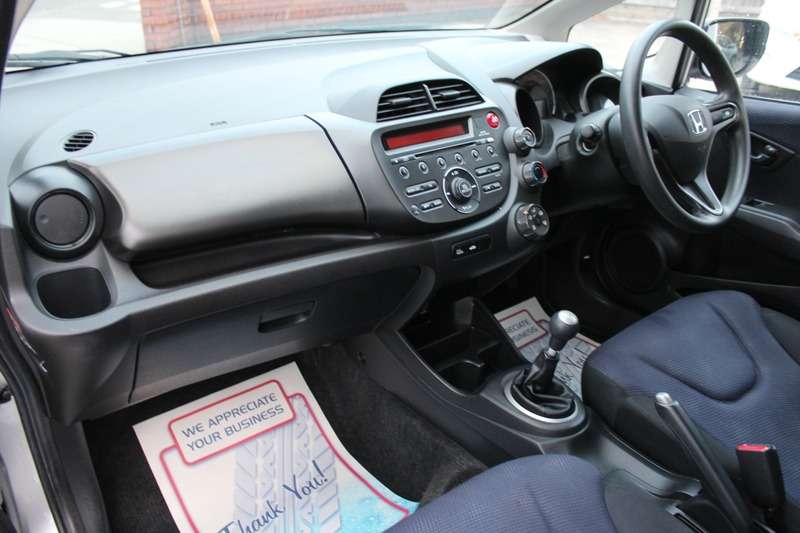 2014 HONDA JAZZ 2014 HONDA JAZZ