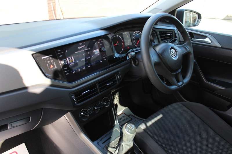 2018 VOLKSWAGEN POLO 2018 VOLKSWAGEN POLO