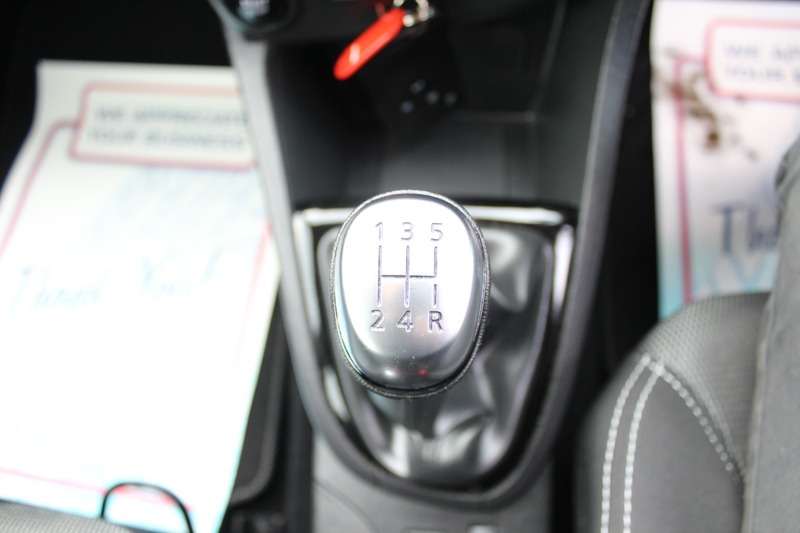 2019 RENAULT CLIO 2019 RENAULT CLIO