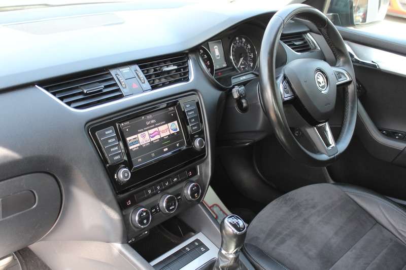 2017 SKODA OCTAVIA 2017 SKODA OCTAVIA