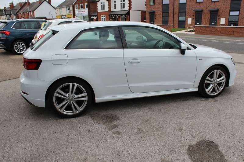 2017 AUDI A3 2017 AUDI A3