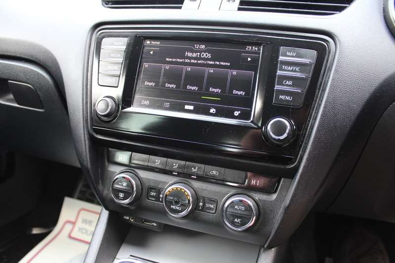 2016 SKODA OCTAVIA 2016 SKODA OCTAVIA