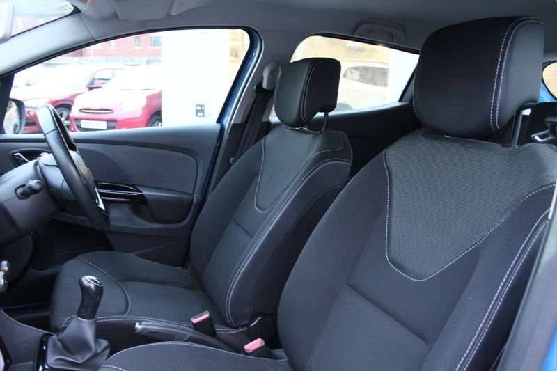 2013 RENAULT CLIO 2013 RENAULT CLIO