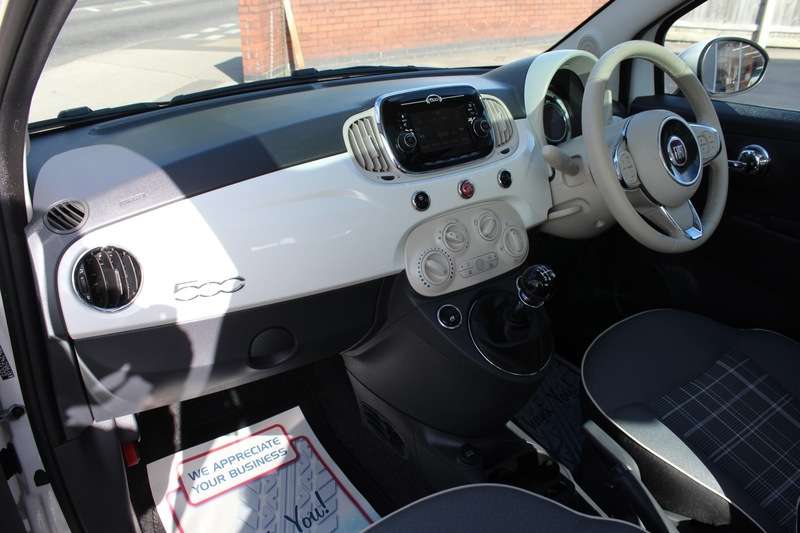 2016 FIAT 500 2016 FIAT 500