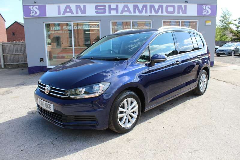 2019 VOLKSWAGEN TOURAN 2019 VOLKSWAGEN TOURAN