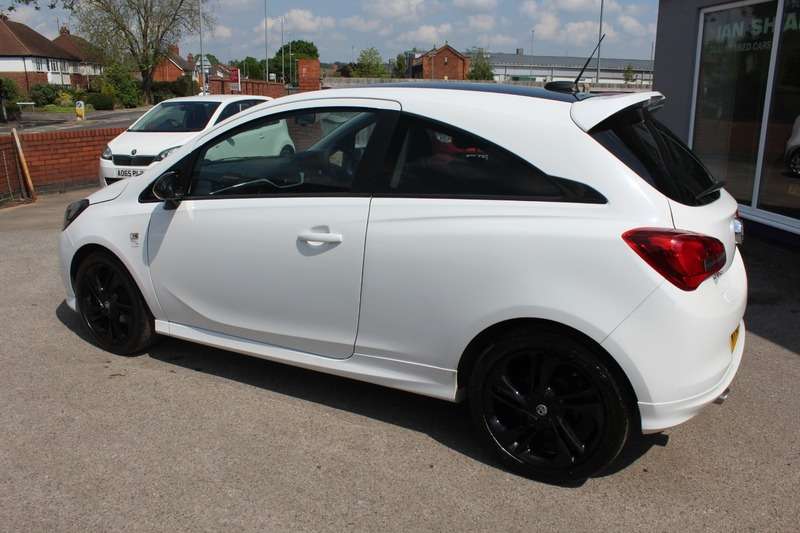 A 2016 VAUXHALL CORSA 1.2 LIMITED EDITION A 2016 VAUXHALL CORSA 1.2 LIMITED EDITION