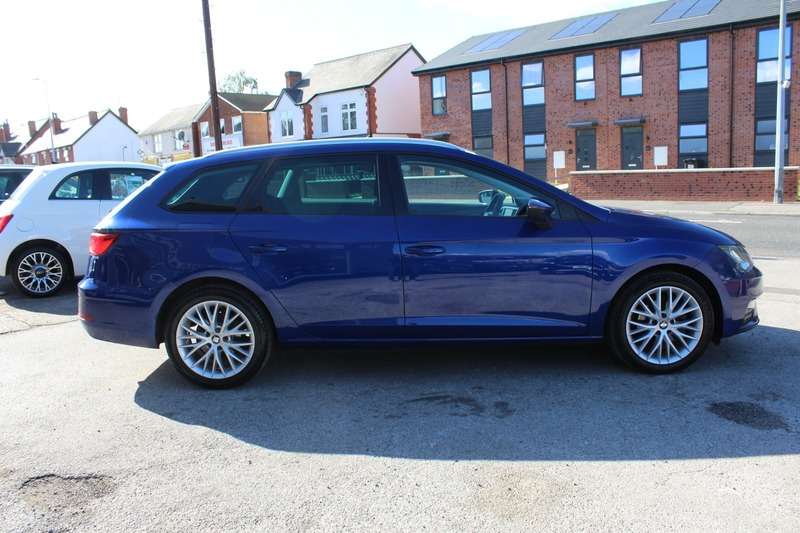 A 2019 SEAT LEON 1.5 TSI EVO SE DYNAMIC ESTATE . A 2019 SEAT LEON 1.5 TSI EVO SE DYNAMIC ESTATE .