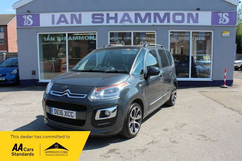 A 2016 CITROEN C3 1.6 BLUEHDI PLATINUM PICASSO A 2016 CITROEN C3 1.6 BLUEHDI PLATINUM PICASSO